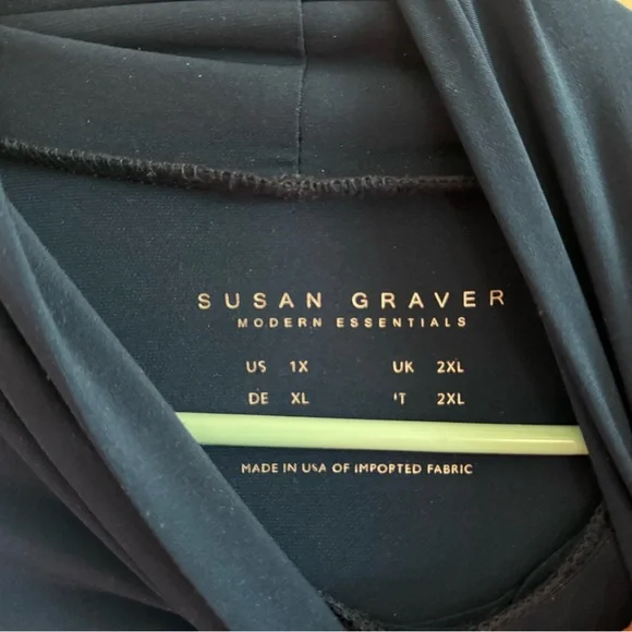 Susan Graver 1X Modern Essentials Midnight Ink Liquid Knit Turtleneck Top Blouse - Picture 4 of 6